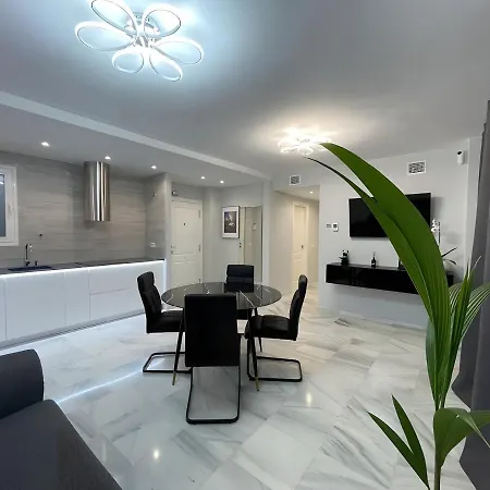 Luxury First Line Appartamento *