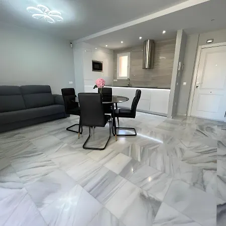 Lägenhet Luxury First Line Benalmádena