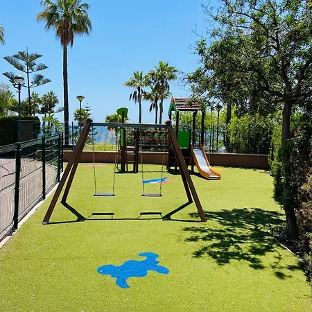 Luxury First Line Appartement Benalmádena